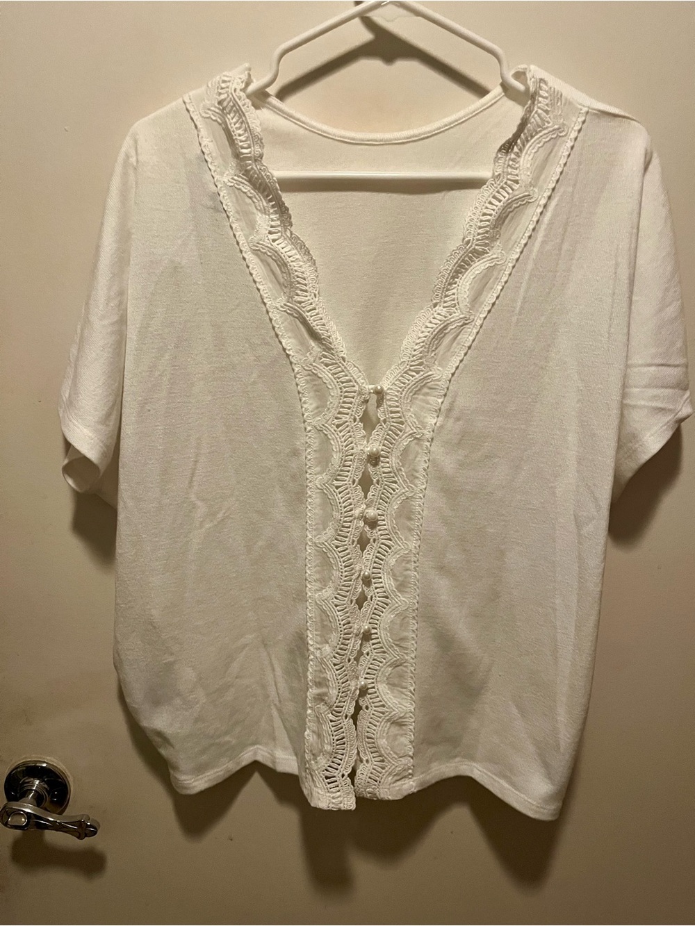Francesca's Collections White Lace-Trim V-Neck Blouse